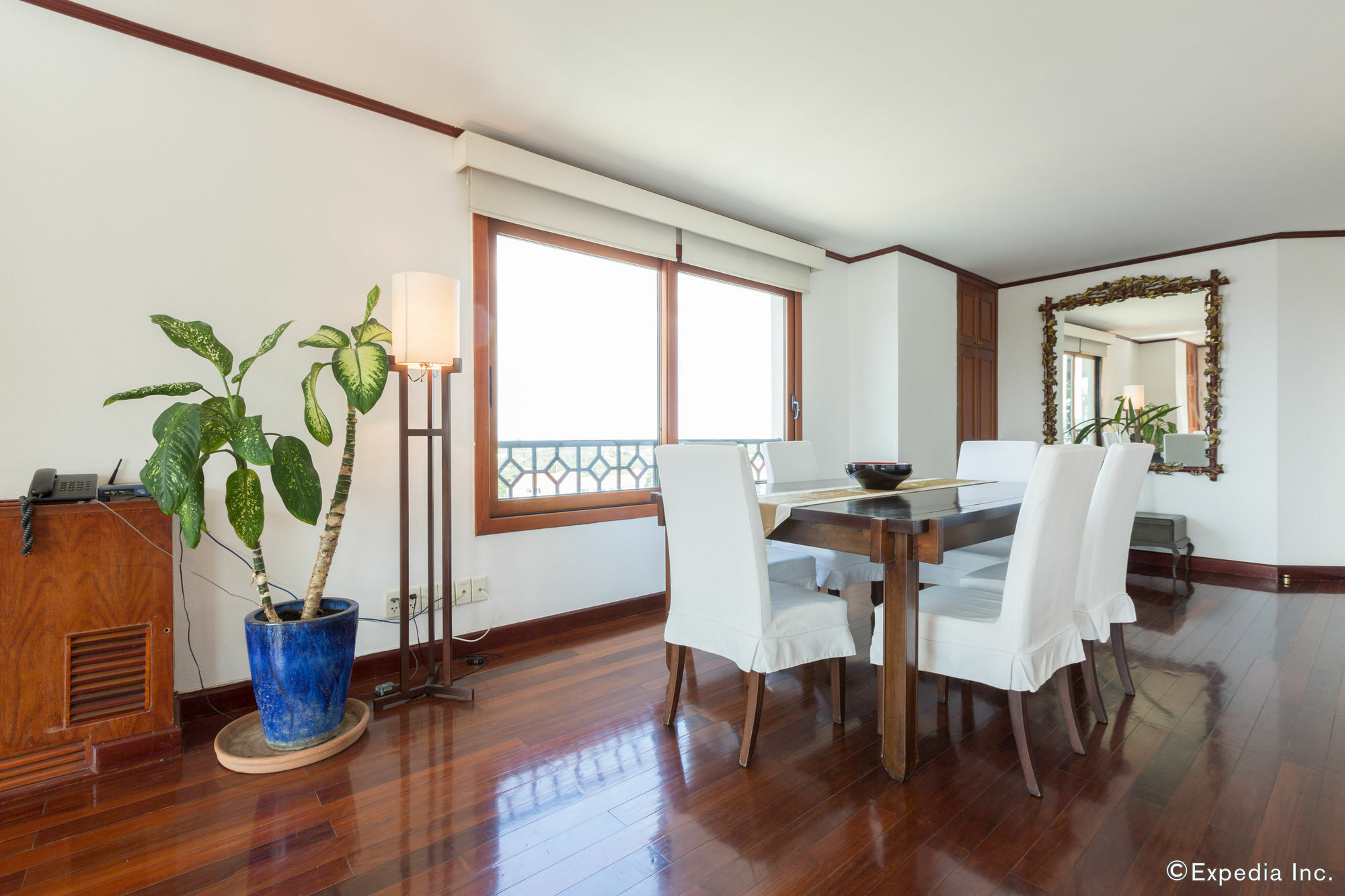 Saigon Domaine Luxury Residences Cidade de Ho Chi Minh Exterior foto